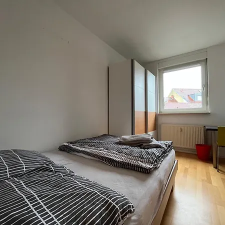 Simplex Apartments Am Ludwigsplatz-3